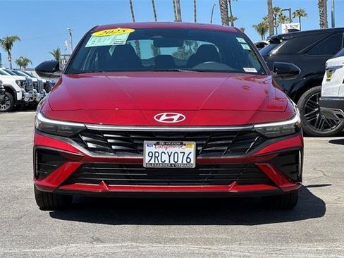 Certified 2025 Hyundai Elantra Sport image 9