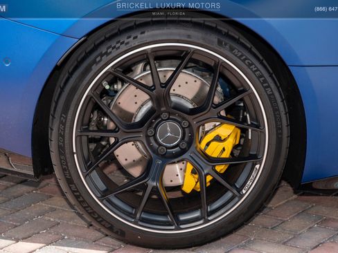 Used 2025 Mercedes-Benz AMG GT 63 image 35