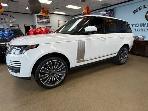 Used 2021 Land Rover Range Rover Westminster Edition image 11