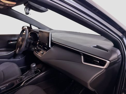 Used 2020 Toyota Corolla SE image 29