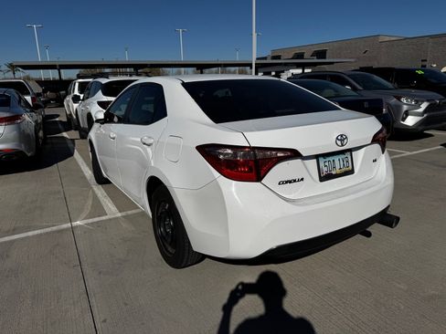 Used 2017 Toyota Corolla LE w/ Carpet Mat Package (TMS) image 3