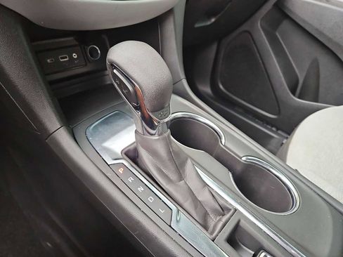 Certified 2023 Chevrolet Equinox LS w/ LS Convenience Package FWD image 32