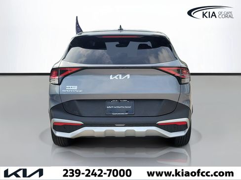 Certified 2024 Kia Sportage EX FWD image 4