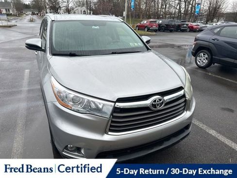 Used 2015 Toyota Highlander Limited image 15