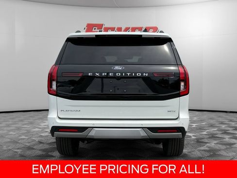 New 2026 Ford Expedition Max Platinum w/ Platinum Ultimate Package AWD/4WD image 4