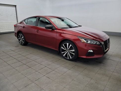 Used 2020 Nissan Altima 2.5 SR w/ Premium Package AWD/4WD image 11