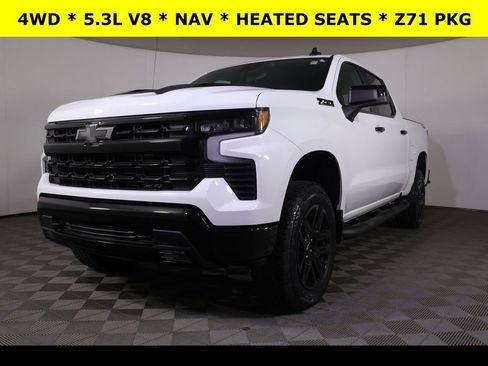 Used 2025 Chevrolet Silverado 1500 LT Trail Boss w/ Dark Appearance Package image 1