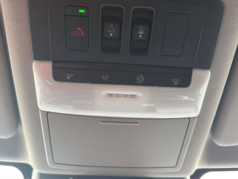 New 2026 Nissan Rogue Platinum AWD/4WD image 32