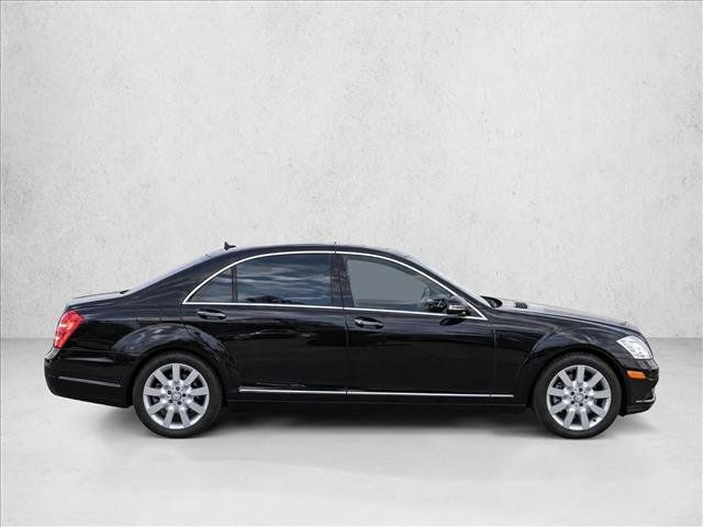 Used 2008 Mercedes-Benz S 550 4MATIC w/ P2 Pkg image 8