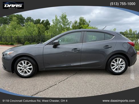 Used 2016 MAZDA MAZDA3 i Sport w/ Preferred Equipment Package FWD image 8