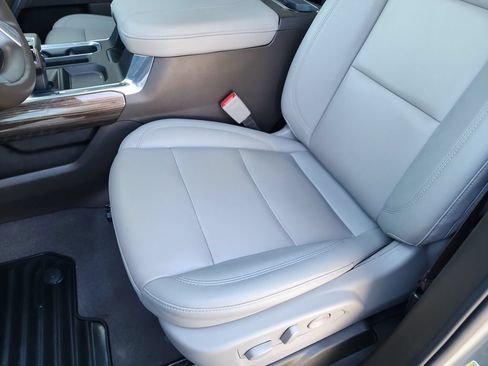 Certified 2026 Chevrolet Silverado 1500 RST AWD/4WD image 19