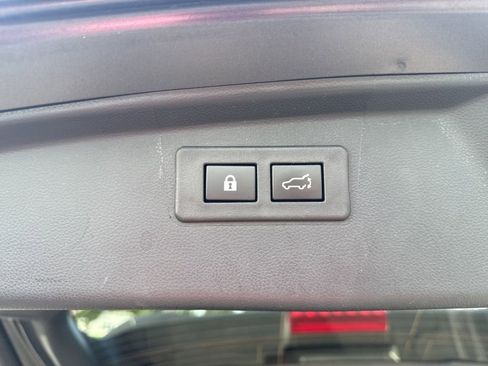 Used 2023 Subaru Outback Onyx Edition AWD/4WD image 39