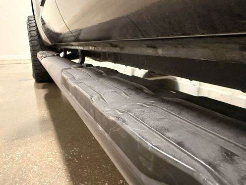 Used 2019 Toyota Tundra SR5 w/ SR5 Upgrade Package image 12