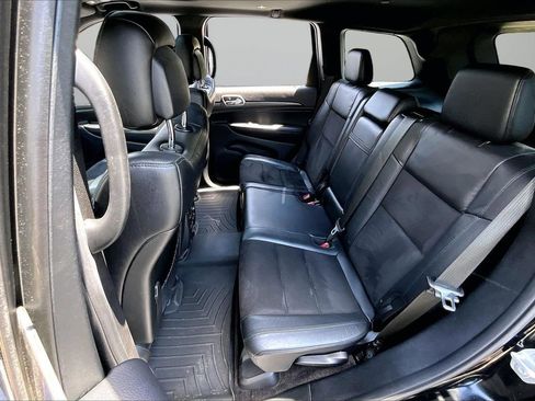 Certified 2018 Jeep Grand Cherokee Altitude AWD/4WD image 23