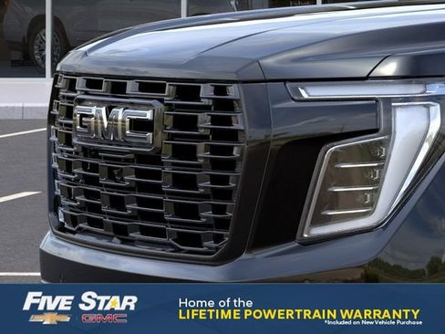 New 2026 GMC Yukon XL Denali Ultimate w/ LPO, Floor Liner Package AWD/4WD image 13