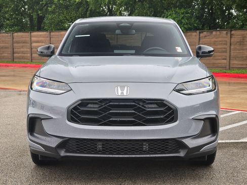Used 2025 Honda HR-V Sport image 8