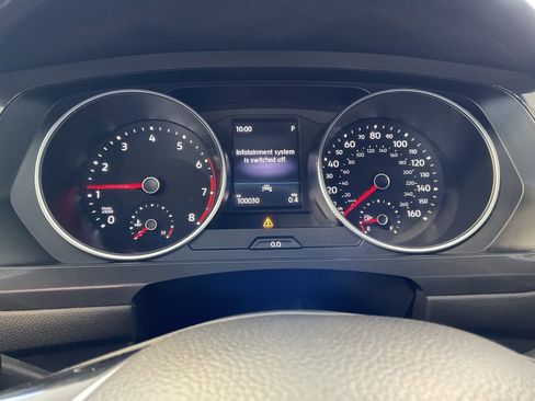 Used 2020 Volkswagen Tiguan SE R-Line image 14