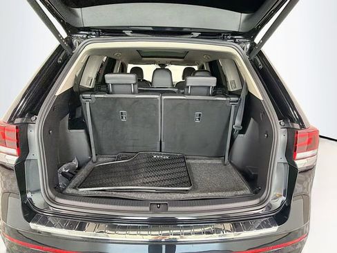 Used 2025 Volkswagen Atlas SEL Premium R-Line AWD/4WD image 29