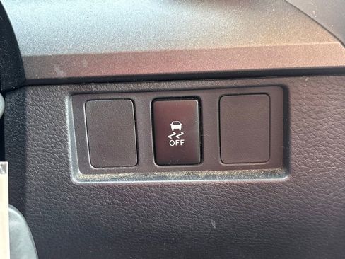 Used 2017 Toyota Tundra SR5 RWD image 13