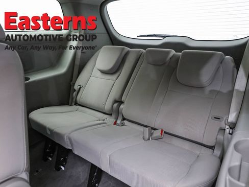 Used 2020 Kia Sedona LX FWD image 25