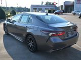 Used 2024 Toyota Camry SE image 5