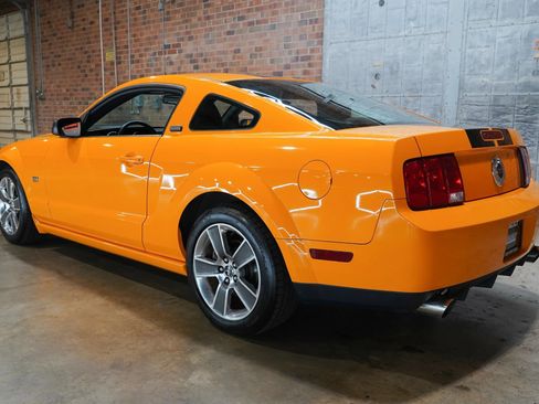 Used 2008 Ford Mustang GT Premium RWD image 9