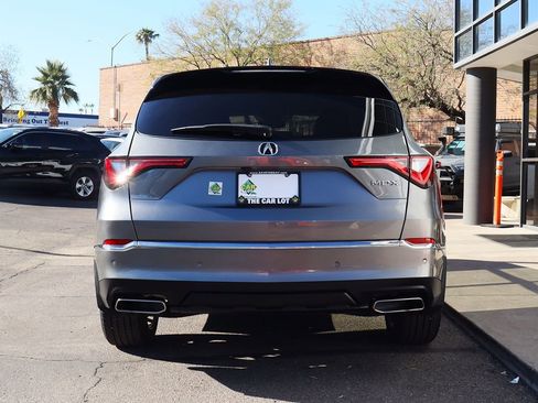 Used 2023 Acura MDX FWD w/ Technology Package image 11