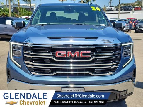Certified 2024 GMC Sierra 1500 SLT RWD image 16