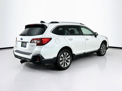Used 2019 Subaru Outback 3.6R Touring w/ Popular Package #3A AWD/4WD image 9
