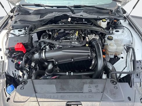 Used 2025 Ford Mustang Premium RWD image 25