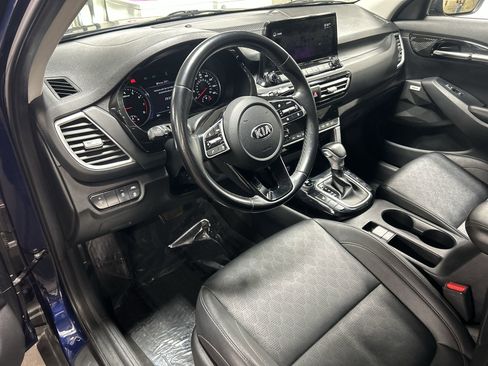 Used 2021 Kia Seltos SX image 11