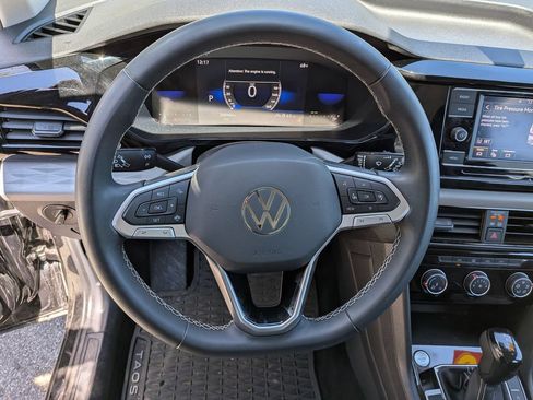 Used 2023 Volkswagen Taos S FWD image 17