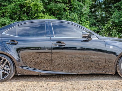 Used 2016 Lexus IS 350 w/ F Sport Package RWD image 6