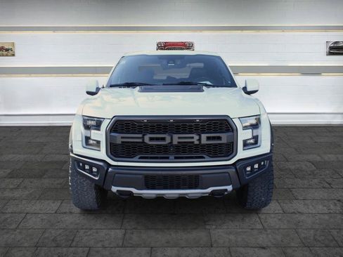 Used 2018 Ford F150 Raptor w/ Equipment Group 802A Luxury AWD/4WD image 2