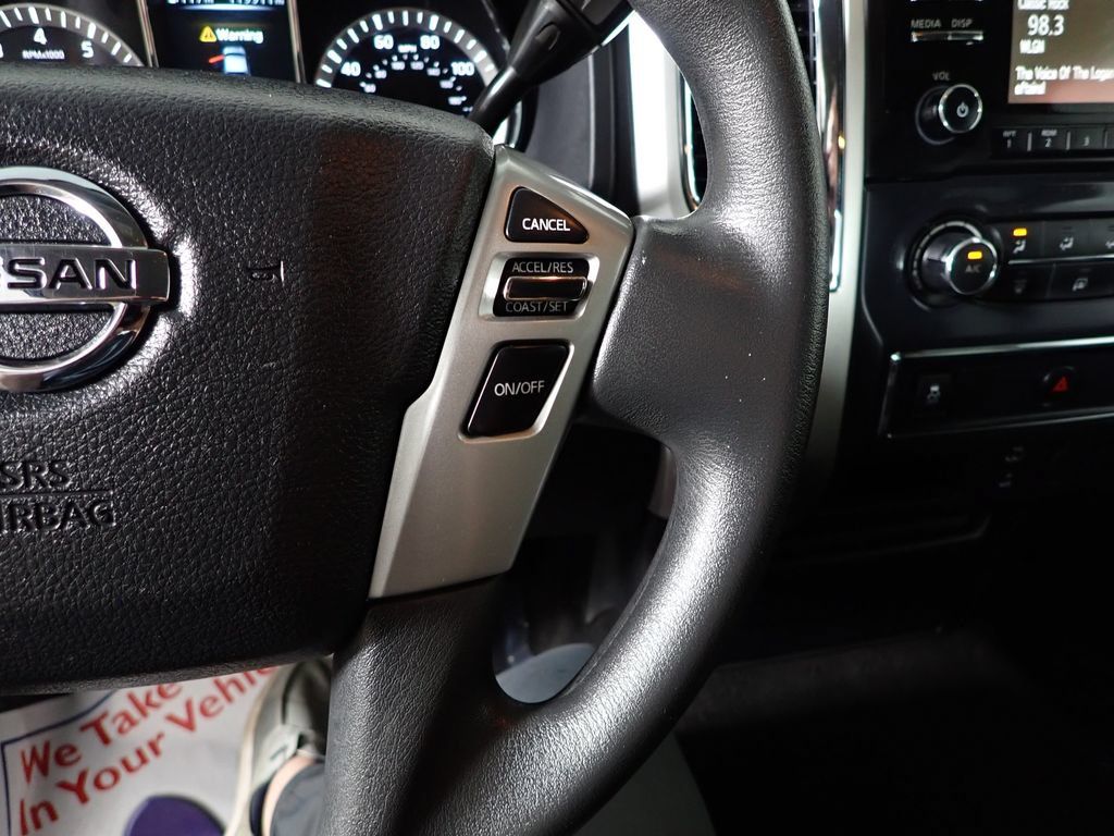 Used 2017 Nissan Titan SV RWD image 24