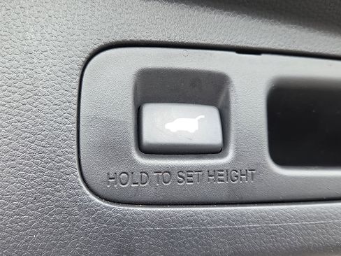 Used 2025 Honda CR-V EX-L image 30