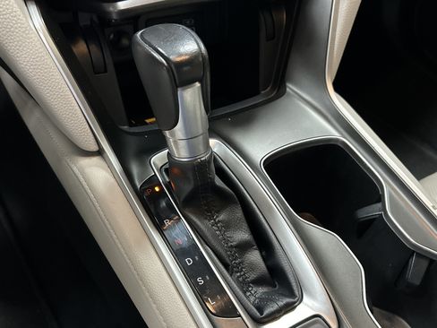 Used 2021 Honda Accord EX-L image 26