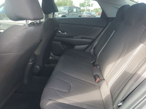 Used 2023 Hyundai Elantra SEL w/ Convenience Package FWD image 13
