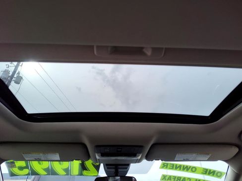 Used 2024 Nissan Altima 2.5 SR w/ SR Premium Package image 21