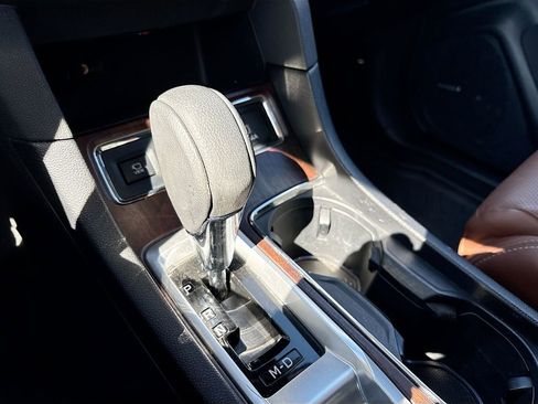 Used 2023 Subaru Ascent Touring image 17