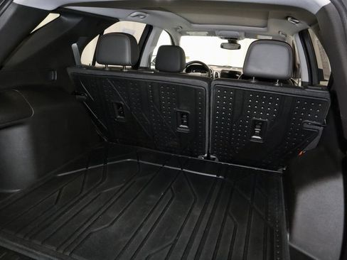 Used 2022 Chevrolet Equinox Premier AWD/4WD image 14