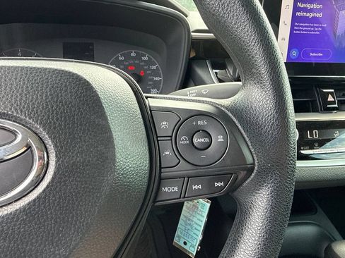 Used 2024 Toyota Corolla LE FWD image 14