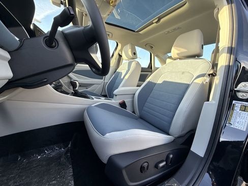 New 2026 Volkswagen Jetta SE image 13