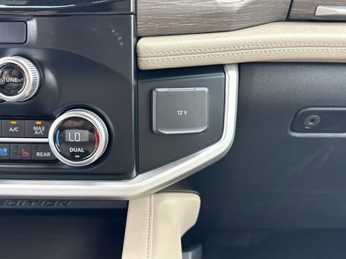 Certified 2024 Ford Expedition Max Limited RWD image 28