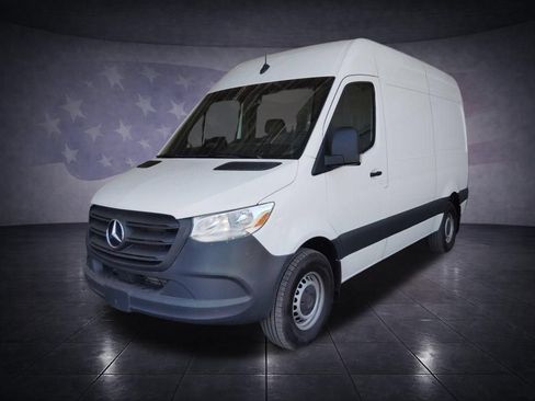 Used 2025 Mercedes-Benz Sprinter 2500 image 31
