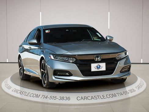 Used 2018 Honda Accord Sport image 7
