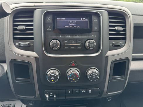 Used 2017 RAM 3500 Tradesman w/ Chrome Appearance Group image 24