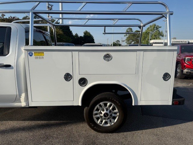New 2026 GMC Sierra 2500 Pro w/ Convenience Package RWD image 4