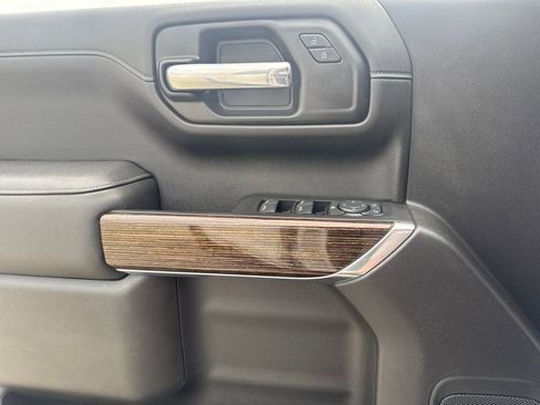 Used 2021 GMC Sierra 1500 Elevation image 21