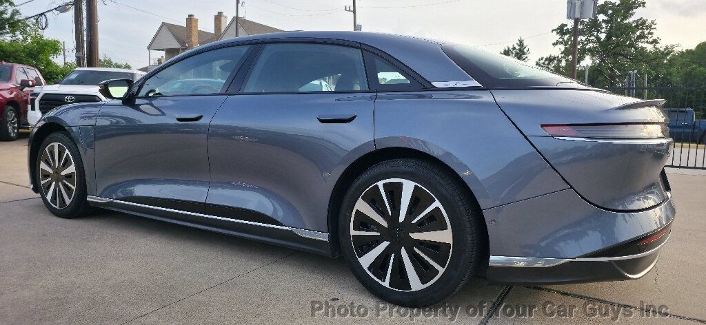 Used 2024 Lucid Air Pure RWD image 5